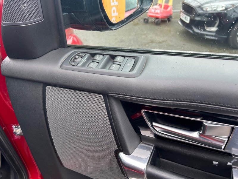 LAND ROVER DISCOVERY 4