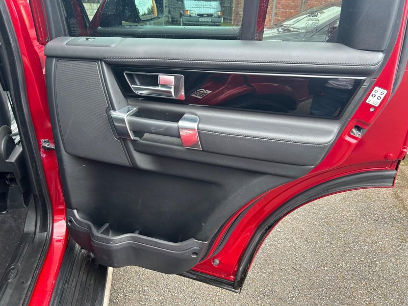 LAND ROVER DISCOVERY 4