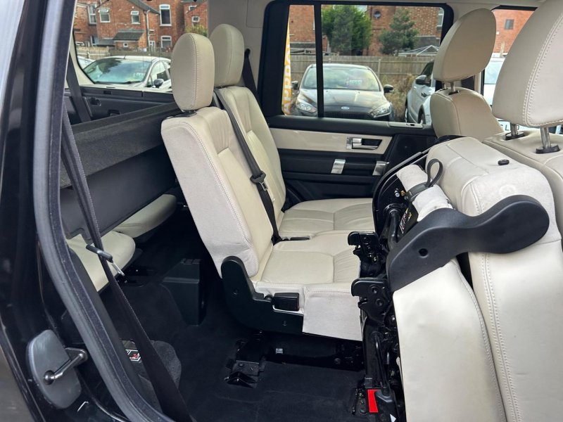LAND ROVER DISCOVERY 4