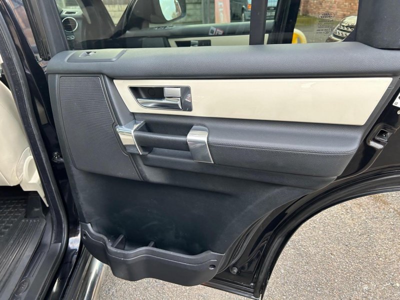 LAND ROVER DISCOVERY 4