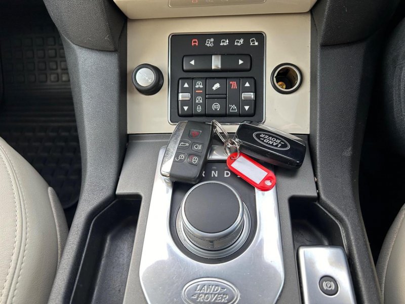 LAND ROVER DISCOVERY 4