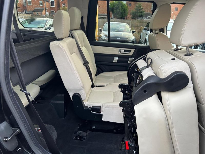 LAND ROVER DISCOVERY 4