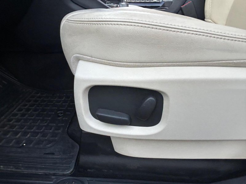 LAND ROVER DISCOVERY 4