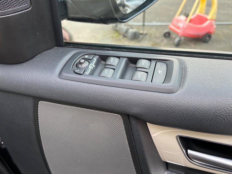 LAND ROVER DISCOVERY 4
