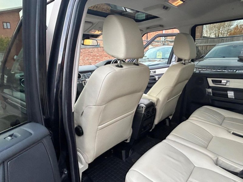 LAND ROVER DISCOVERY 4