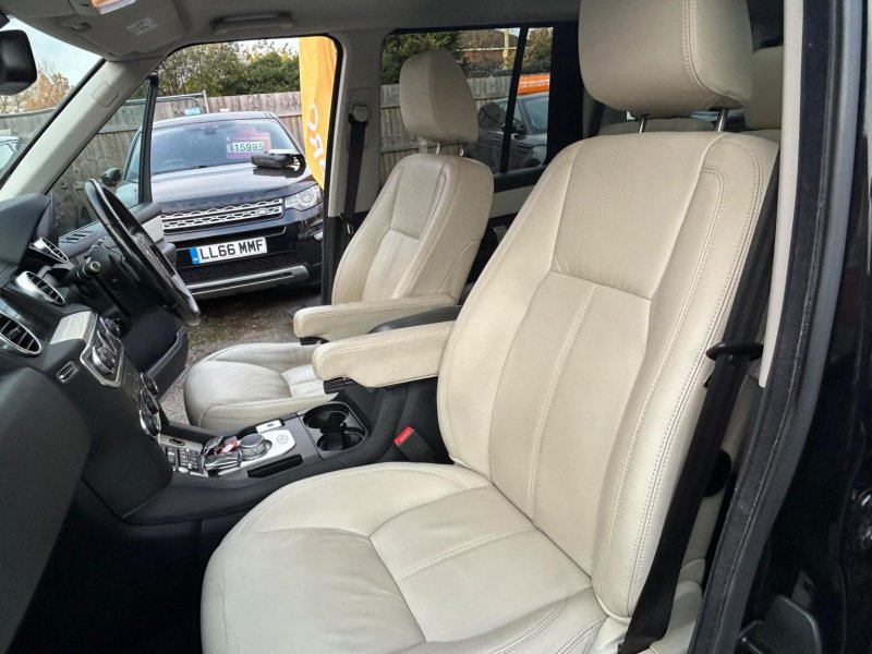LAND ROVER DISCOVERY 4