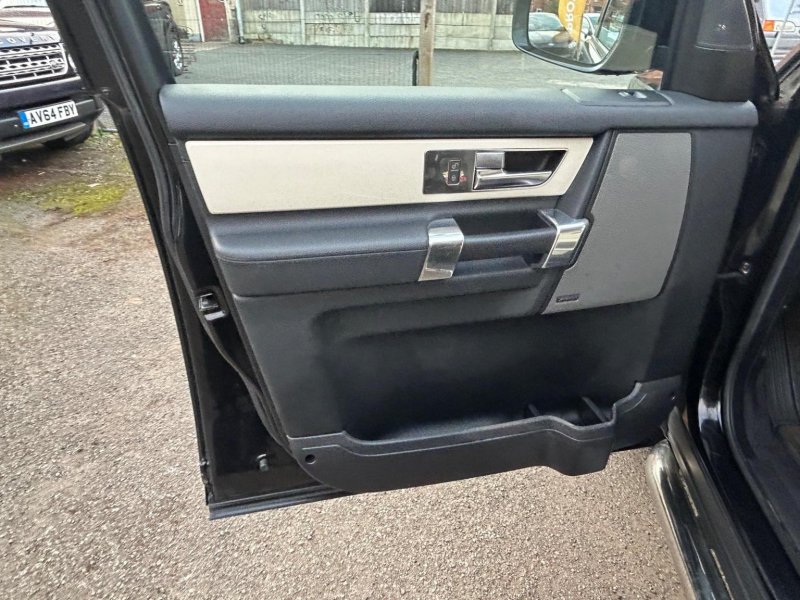 LAND ROVER DISCOVERY 4