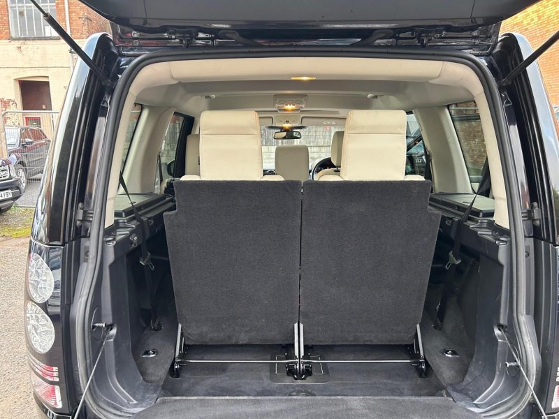 LAND ROVER DISCOVERY 4