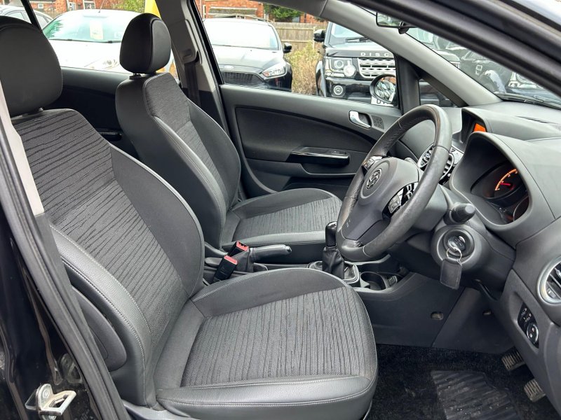 VAUXHALL CORSA