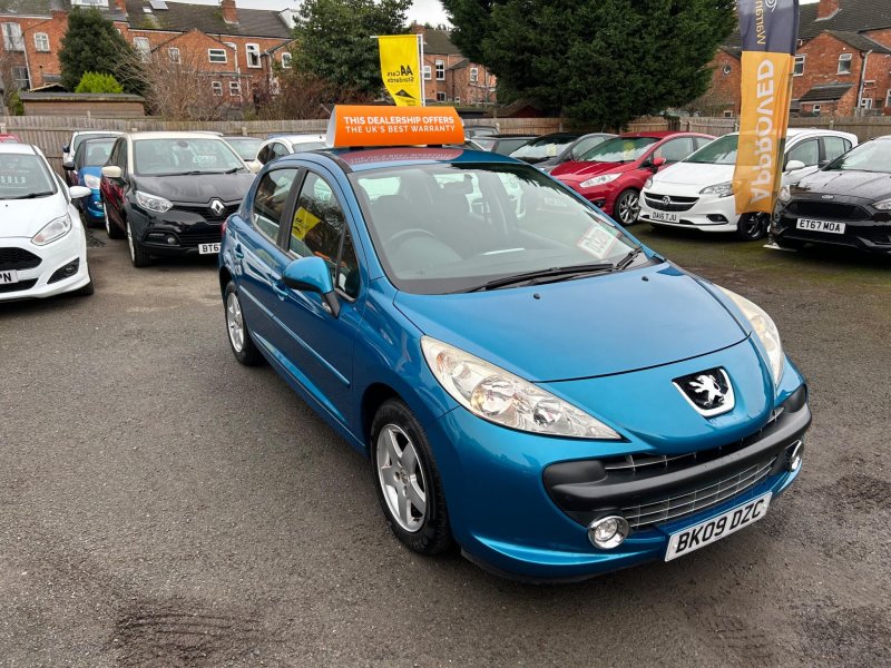 PEUGEOT 207