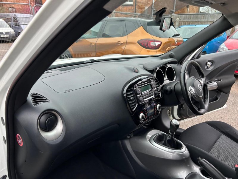 NISSAN JUKE