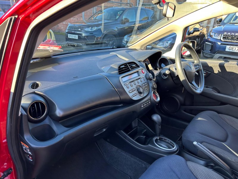 HONDA JAZZ