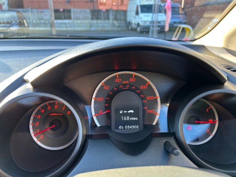HONDA JAZZ