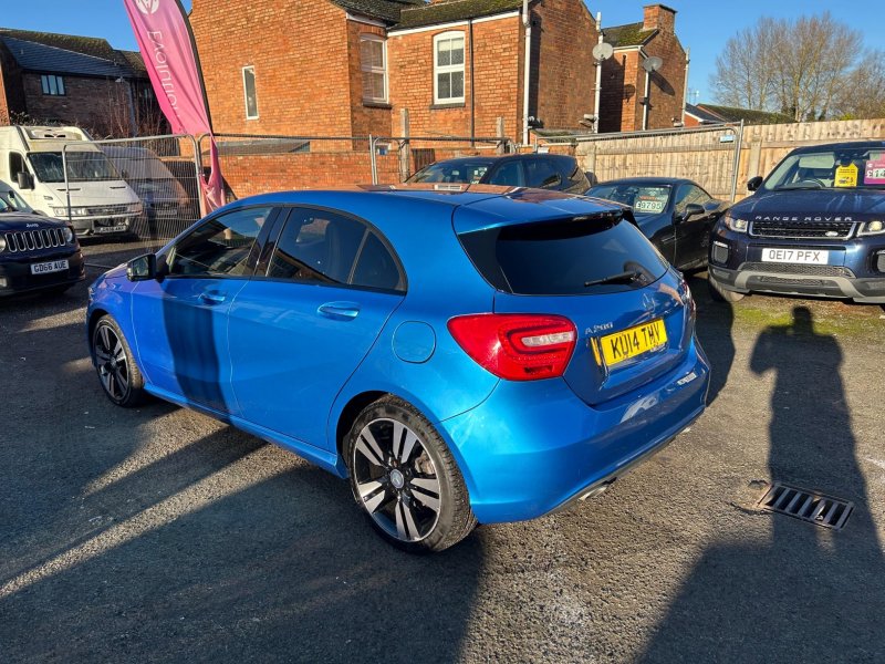 MERCEDES-BENZ A CLASS