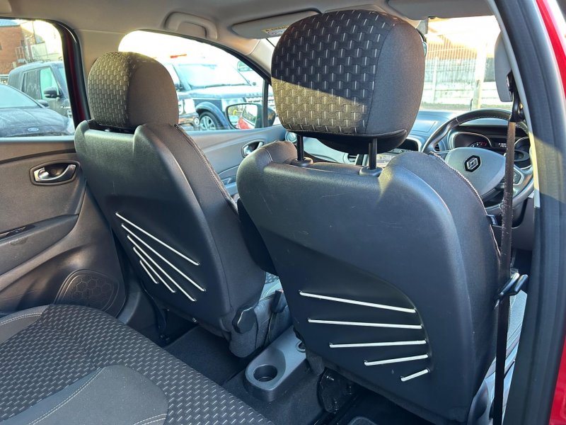 RENAULT CAPTUR