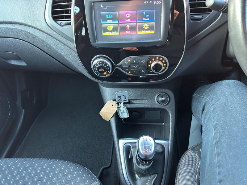 RENAULT CAPTUR