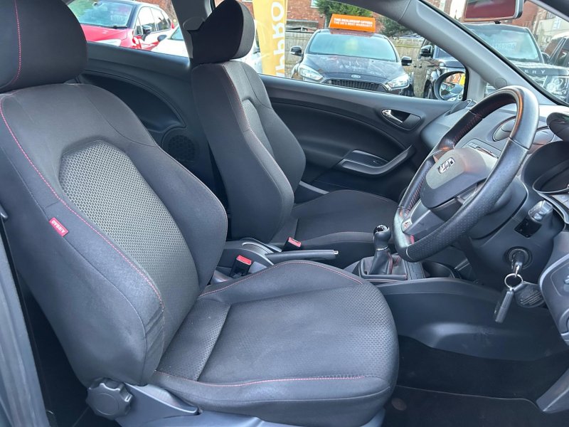 SEAT IBIZA