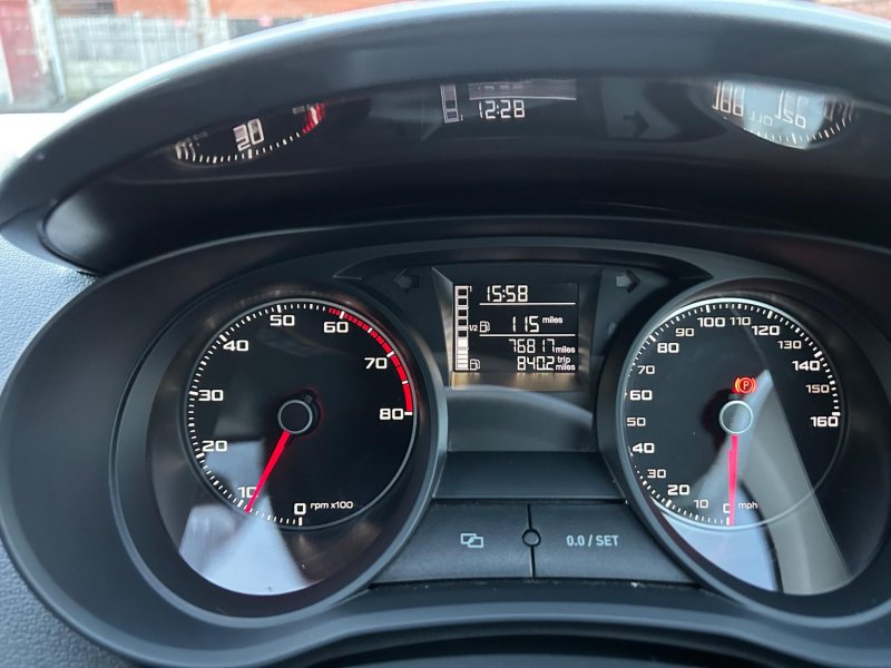 SEAT IBIZA