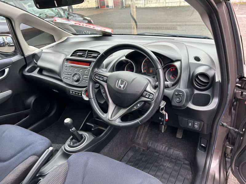 HONDA JAZZ
