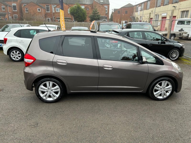 HONDA JAZZ