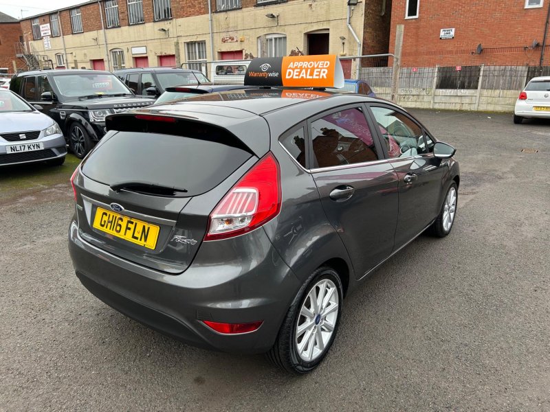 FORD FIESTA