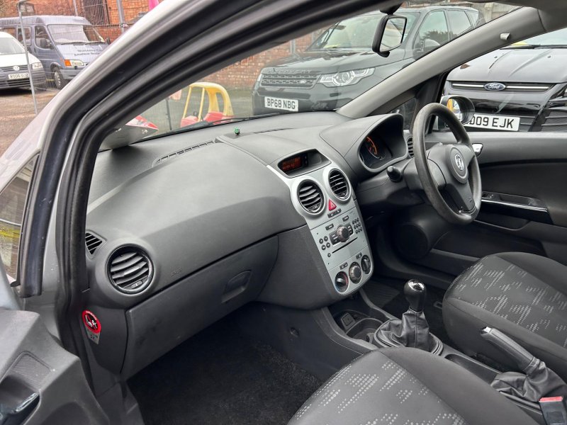 VAUXHALL CORSA