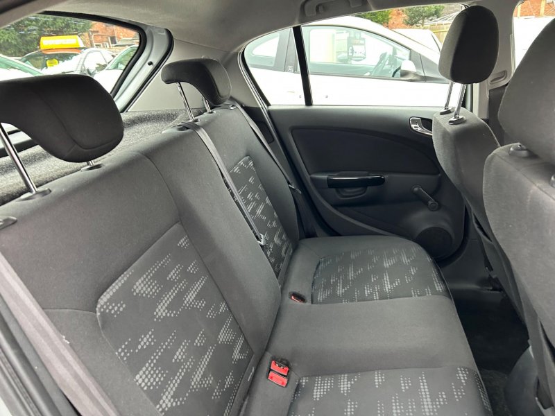 VAUXHALL CORSA
