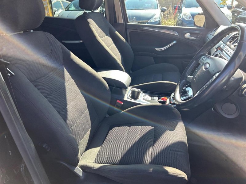 FORD GALAXY