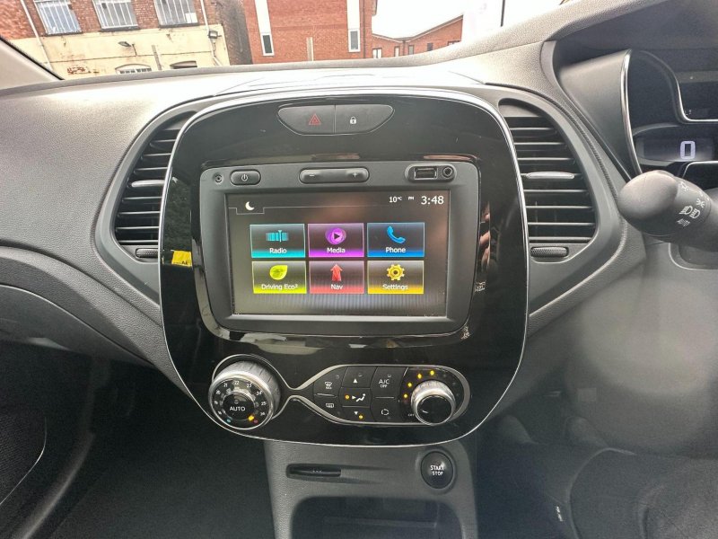 RENAULT CAPTUR