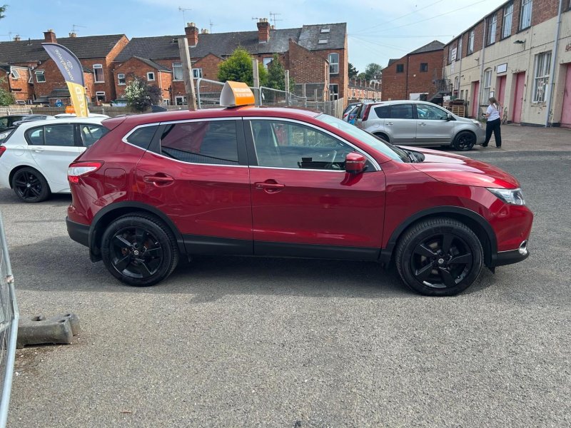 NISSAN QASHQAI