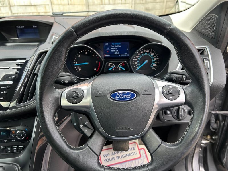 FORD KUGA