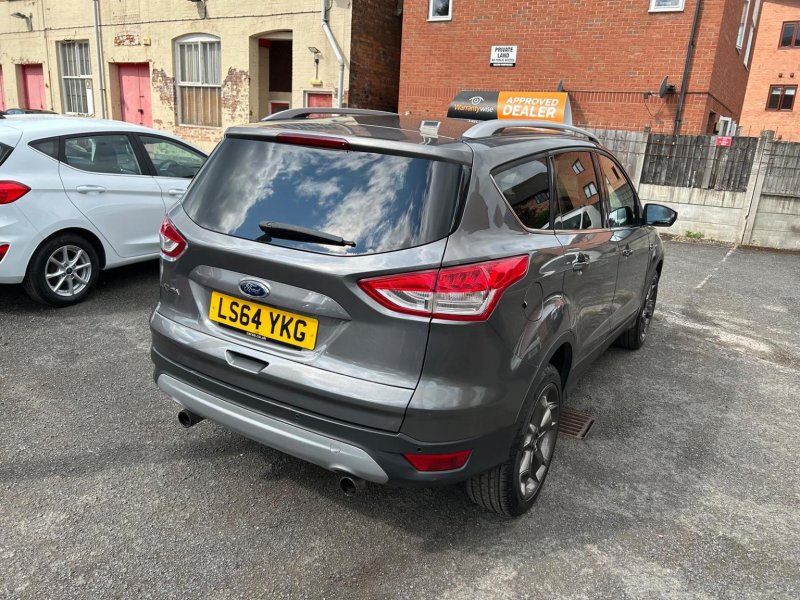 FORD KUGA