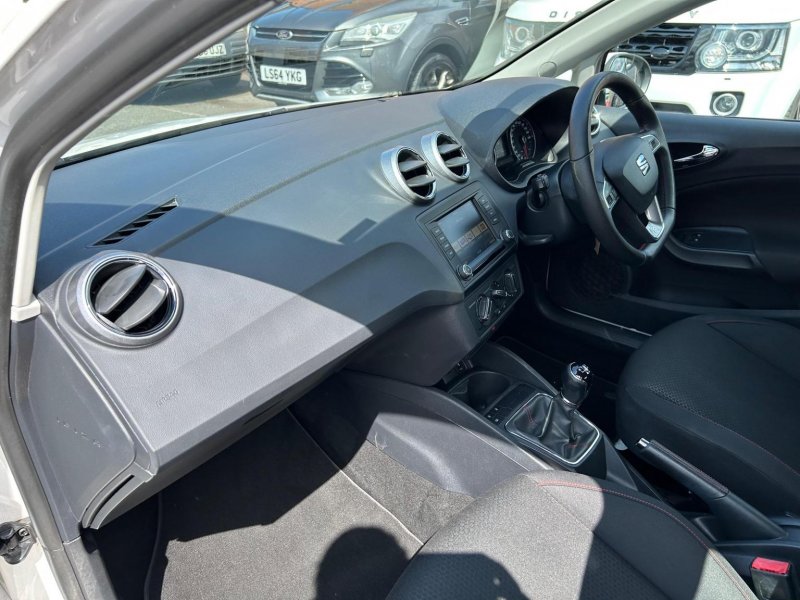 SEAT IBIZA
