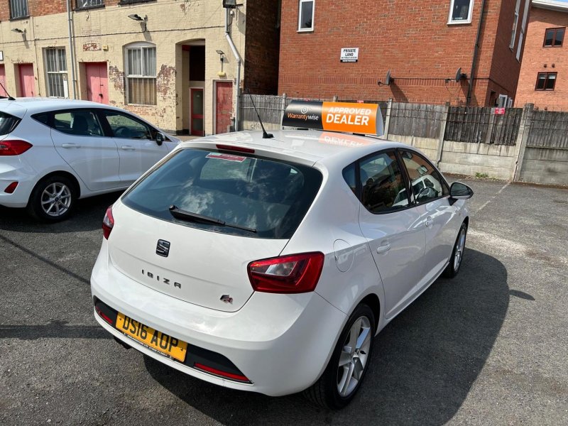 SEAT IBIZA