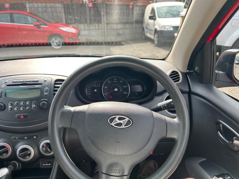 HYUNDAI I10