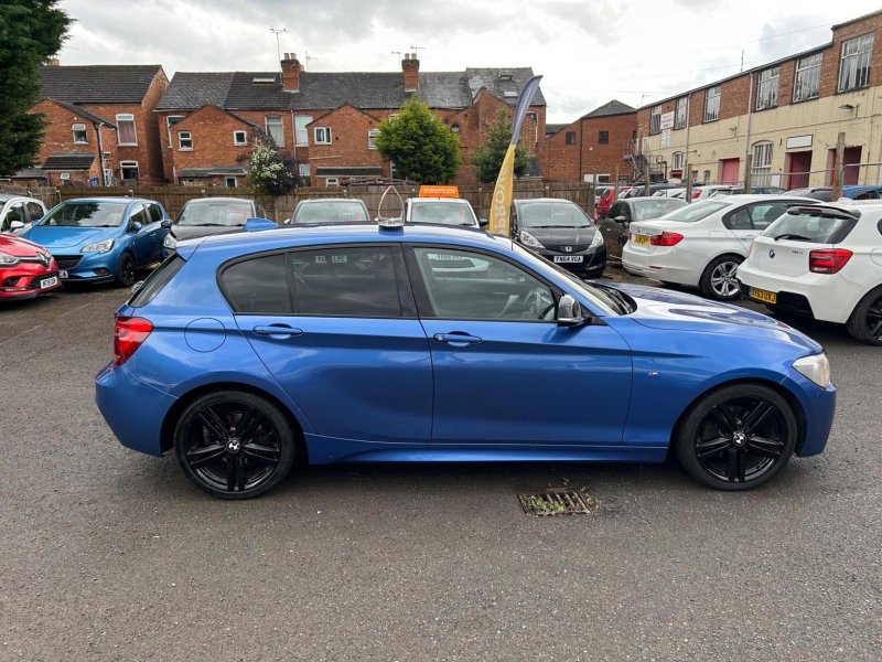 BMW 1 SERIES