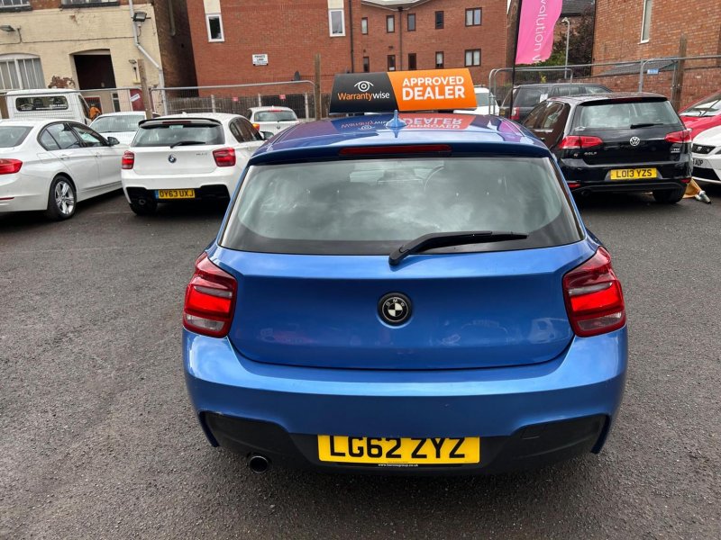 BMW 1 SERIES